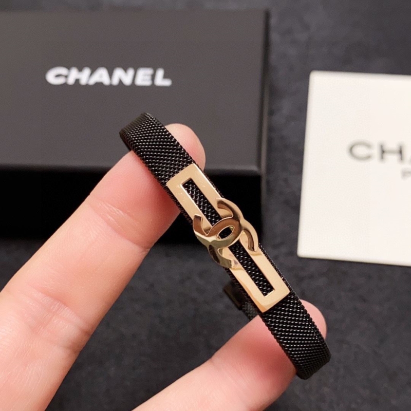 Ch**el bracelets
